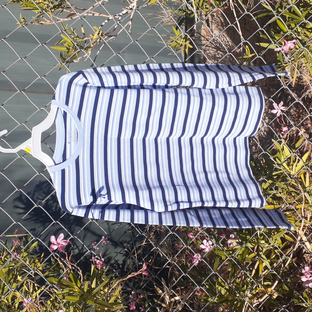 No Boundaries Light Striped Sweater, Size L